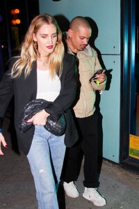 ashlee-simpson-at-the-troubadour-in-west-hollywood-02-28-2022-2.jpg