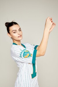 b871e4d6e64ebb5d99bb50e22e9c36e4.thumb.jpg.7a2a43f8424aa2e9aa7d15ee402caae4.jpg