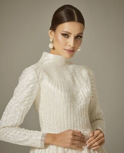 cizgisel-cubuk-dantelli-kasnak-isi-tesetturlu-gelinlik-modeli-2510-10-B.jpg