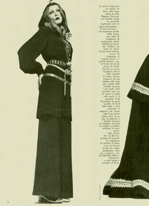 de_Villeneuve_Vogue_Italia_July_August_1969_03.thumb.png.40b51626d029efdd3ab38989f0acf039.png