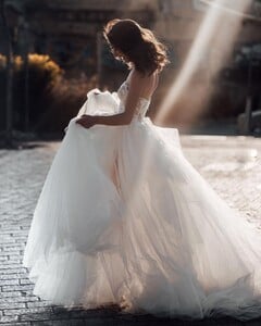 galialahav_61594798_2307954956187945_8069546131913905434_n.jpg