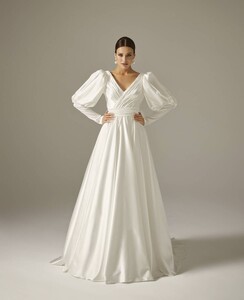 gigot-kollu-saten-sade-modern-donem-gelinlik-modeli-2333-97-B.jpg