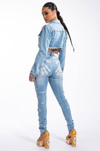 hands-to-yourself-distressed-skinny-jean_light-blue_4_4.jpg