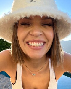 josephineskriver_307134693_1121305442156683_5168601409323466237_n.jpg