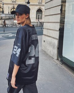 josephineskriver_310111289_645905256949472_6815284209947709316_n.jpg