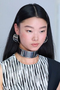 missoni-clp-s23-020.thumb.jpeg.ba310af69df67058c22f8b31052f0d2b.jpeg