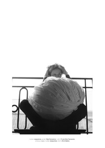 muse-ss16_stella_by_mark-borthwick_(4).thumb.jpg.dbd4a72d9b071b0371279f2f3d24ef8b.jpg