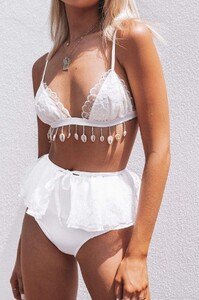 oceana-shell-jingle-bra-white-28560749035593_1800x1800.jpg