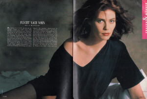 petraDe0790KellyMcGillis.thumb.jpg.4465df61050d27456a70b2b01d2de7b6.jpg