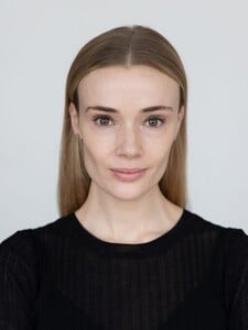 sara-von-schrenk-26252-1536x2048.jpg