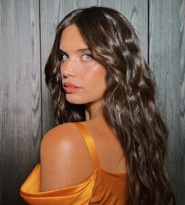 sarasampaio_307836546_914060819549615_3832504738596315595_n.jpg