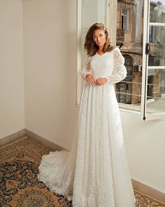 sari_tauber_252741607_4379535792163790_2917786627837257705_n.jpg
