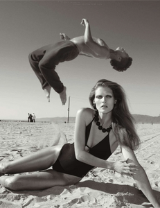 vogue-paris-2012-mai-201.thumb.png.e19a6e80c77d417c23c462dd830c9ac0.png