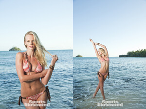 1157028917_AnneV-SportsIllustratedSwimsuit2011Online07.thumb.jpg.8314127088651ef259f541f826dabe3b.jpg