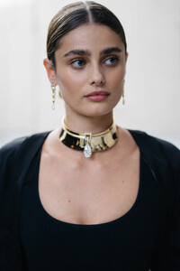 Taylor-Hill-2022-Messika-High-Jewelry-Show-11-∏MAD-AGENCY.jpg