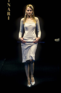 1264951598_hollyanneleonardam989.thumb.jpg.025a118477c658786aad01d8c75fce02.jpg