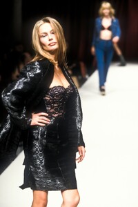 1269965413_nicolemaddoxgraysonkh9537---.thumb.jpg.d19b3767b2c85859b30a076418e1f713.jpg