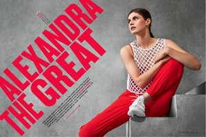 Alexandra Daddario @ Women's Health UK Nov 2022_01.jpg