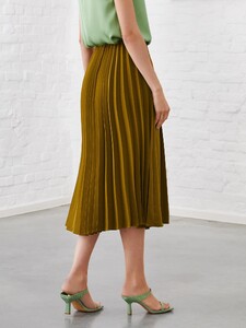 1646124208a0aa7916fa1e3bd06bcf11904427c0b8.jpg