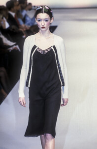 176729832_Blumarine1998WomenRTW155.thumb.jpg.d4116de5a474ac58cca0b2fff37c8c34.jpg