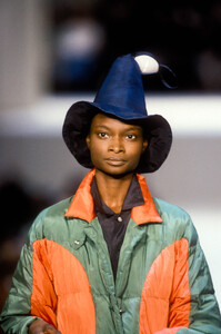 1817876060_debrashawim9690.thumb.jpg.3c441f0b194a1d5ab07d6b017ffeb049.jpg