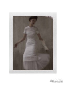 1854145406_Codie_Young__Nina_Porter_by_Sarah_Moon_(A_Black__White_Poem_-_Vogue_Turkey_Mar(6).thumb.jpg.04c604aeae5231ae8f7a729bdca90492.jpg