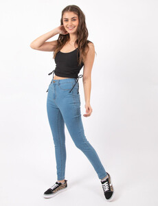 1CC488792-celeste.jpg