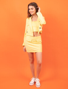 1CC557941-amarillo.jpg