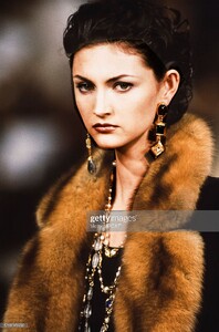 pysiak f97ysl-HC.jpg