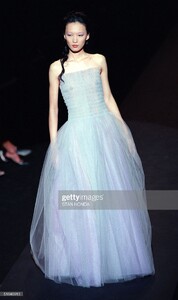 Ling f98carolinaHerrera--51640013-.jpg