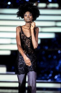 584423440_debrashawim9728.thumb.jpg.23e1f9f61f5eaaa032ba49f25c9e912e.jpg