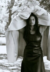 Devyn-Garcia-by-Sonia-Szostak-HTSI-Magazine-September-2022+(10).jpg