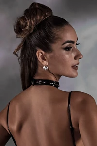 6361_3_Black-Studded-Chocker_2000x.webp