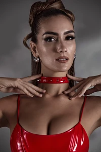 6361_3_Red-Studded-Chocker_2000x.webp