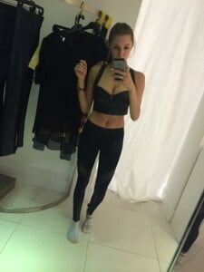 66178.thumb.jpg.2fd32852680863bea42a21b694c4bd26.jpg