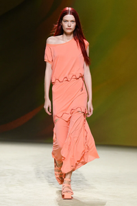 Louise Robert Hermes Spring 2023 RTW PFW 1.png