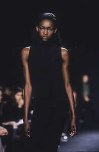 815324597_oluchionweagbact998-.thumb.jpg.bf7a828fd7a5ed2098bfa2ca665b1f48.jpg