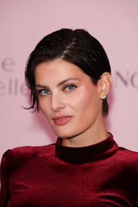 948830235_LaVieEstBelleCelebrationByLancome-Photocall-ParisFashionWeek3.png