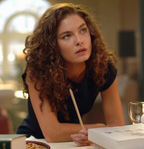 Alexa-Davalos-2.jpg