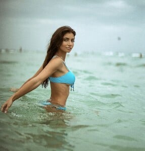 Anna_Louise_Miami_Ocean-303-Edit-Edit.jpg