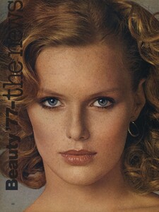 Beauty_Avedon_US_Vogue_January_1977_01.thumb.jpg.64ad887612e8b687fe4dfc6f95361111.jpg
