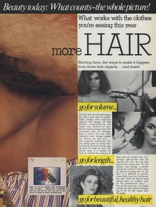 Beauty_US_Vogue_February_1977_02.thumb.jpg.9f5a4f487b64b5ac09e2835140cad35e.jpg