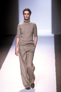 Celine-FW-99-6.thumb.jpg.f9452caf96e38c0b09401f3cee8e2094.jpg