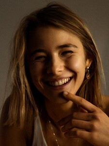 CharlotteW09.jpg