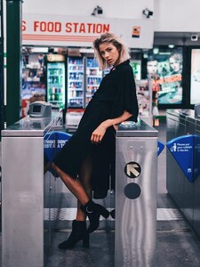 CharlotteW19.jpg