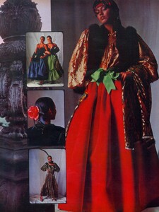 Dreams_Michals_US_Vogue_December_1976_06.thumb.jpg.fec5ea0708fd3d08a338b93c8471ad11.jpg