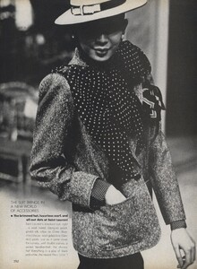 Elgort_US_Vogue_April_1979_05.thumb.jpg.0a4515c2b9ce72e6446b093d32ec2058.jpg