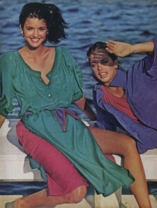 Elgort_US_Vogue_January_1977_01.thumb.jpg.ab7e1c8be6658b9d782e5933ab1e7a6d.jpg