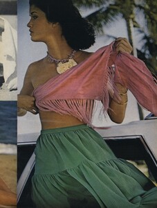 Elgort_US_Vogue_January_1977_10.thumb.jpg.4e3f0655a0c2e5c4671ac66fea69e299.jpg