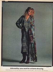 Fall_Avedon_US_Vogue_July_1977_09.thumb.jpg.cc8df8fab131874d502c9867c2d6b867.jpg